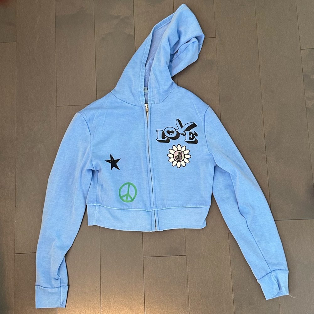 Firehouse xs size 6 blue cropped girls sweatshirt